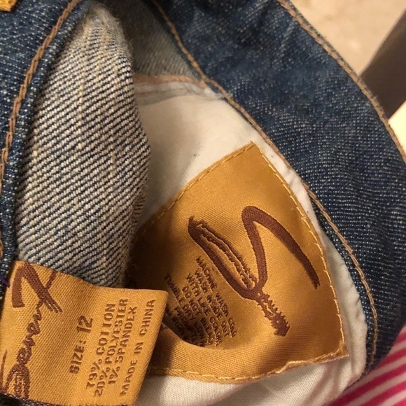 NWT Seven 7 Premium Denim Flare Jeans Size 12 - Picture 16 of 16